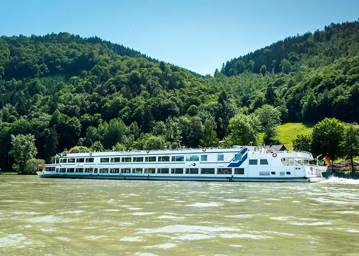 Am Wildbach Bei Passau * Saming